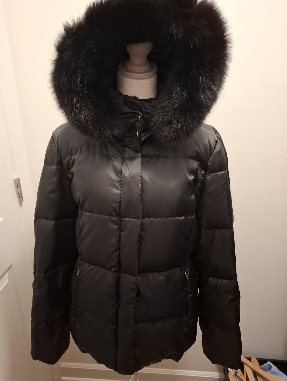 Tumi Coat Women's Large L Quilted Puffer Genuine Blue Fox Luxury Winter Stylish